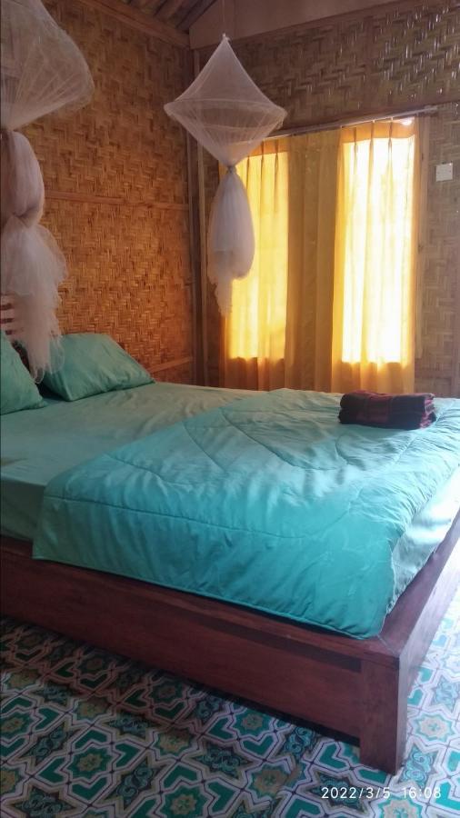 Tereng Wilis Bungalows テテバトゥ 部屋 写真