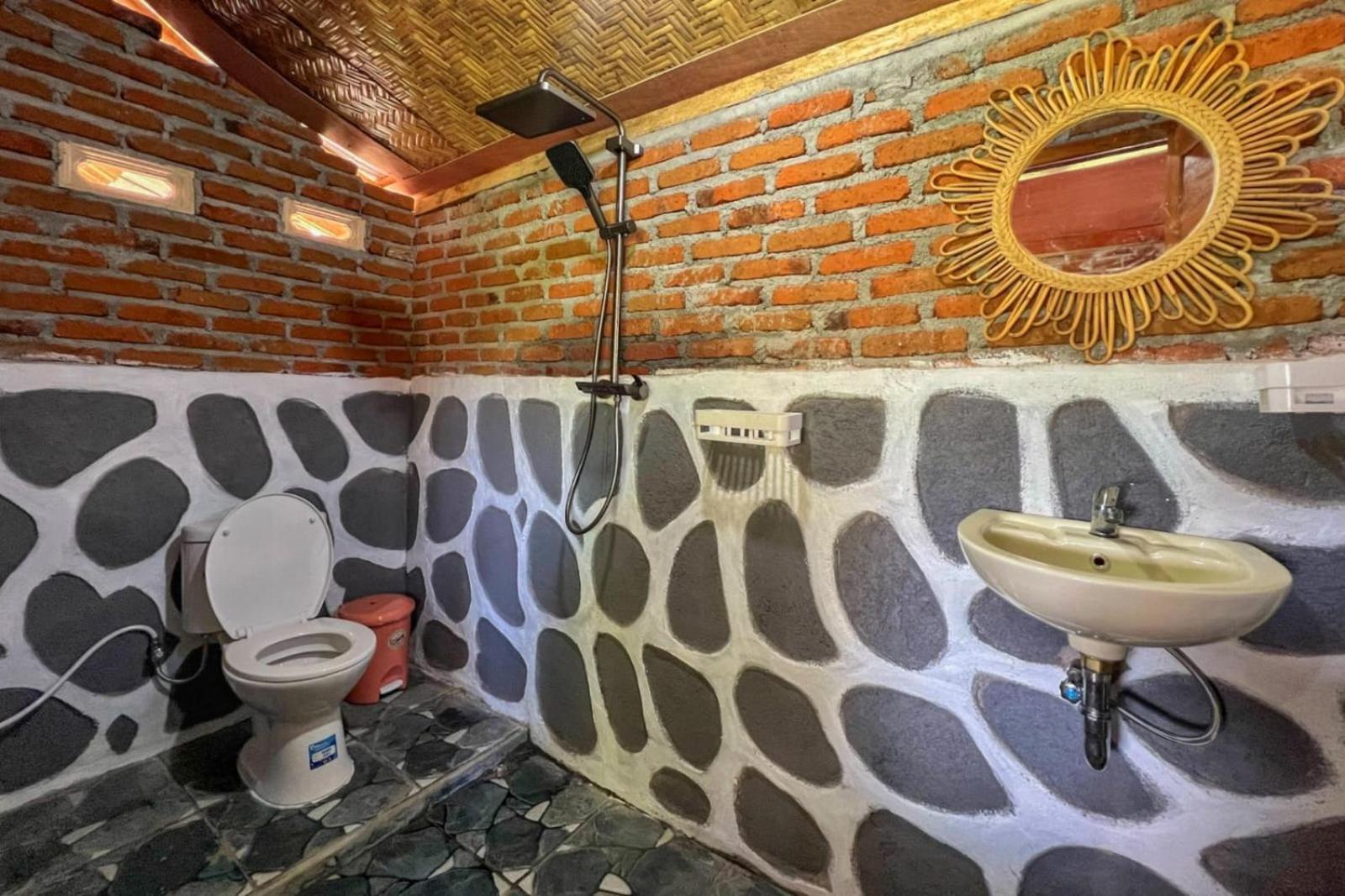 Tereng Wilis Bungalows テテバトゥ エクステリア 写真