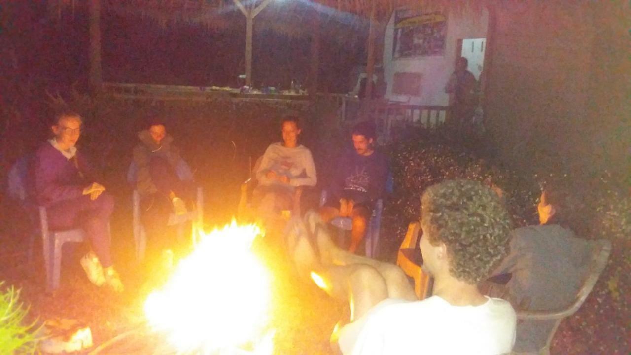 Tereng Wilis Bungalows テテバトゥ エクステリア 写真